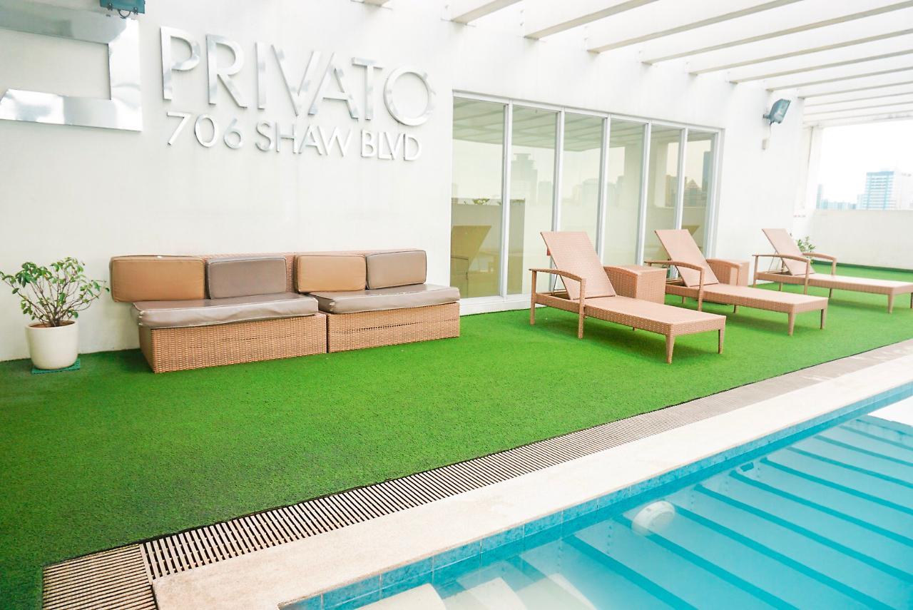 Privato Makati Hotel Makati City Exterior photo