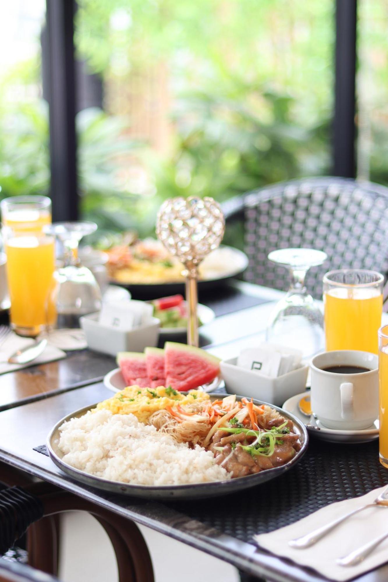 Privato Makati Hotel Makati City Exterior photo