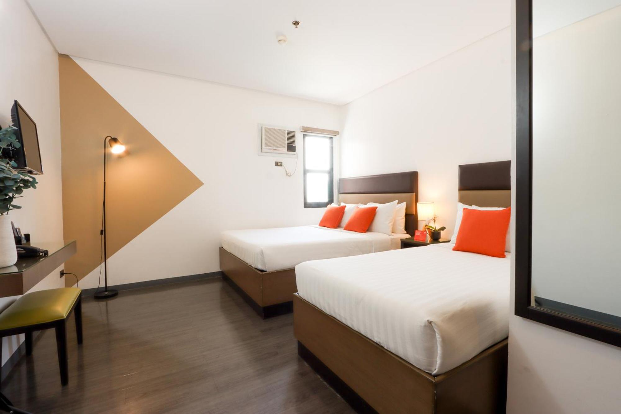 Privato Makati Hotel Makati City Exterior photo