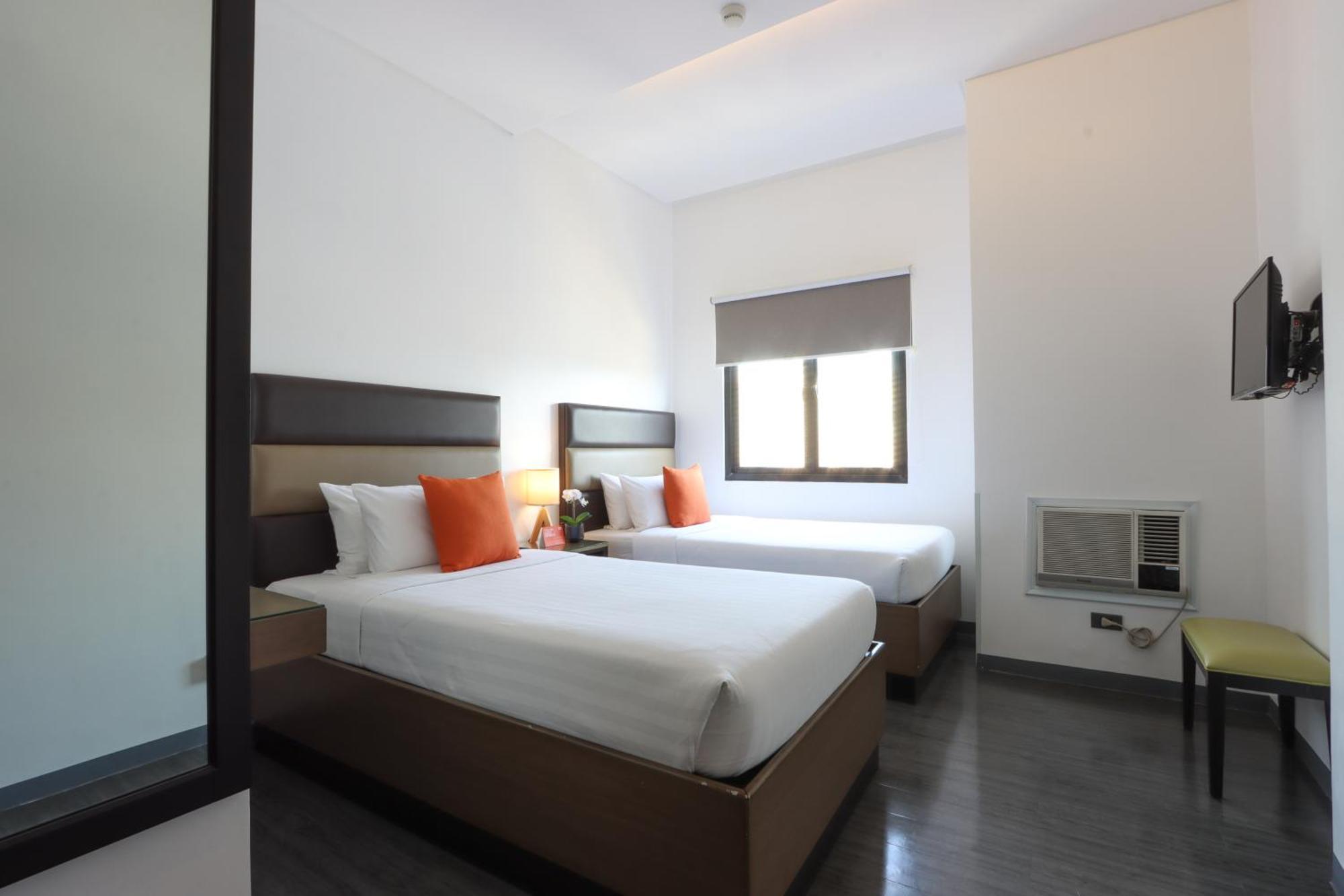 Privato Makati Hotel Makati City Exterior photo